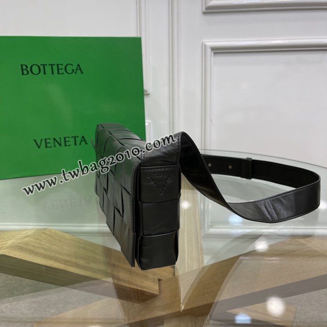 Bottega veneta高端女包 KF0010 寶緹嘉CASSETTE編織女包挎包 BV經典款粗編腰包  gxz1306
